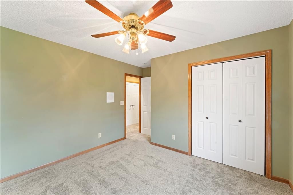 405 Sandra Lane — photo 20