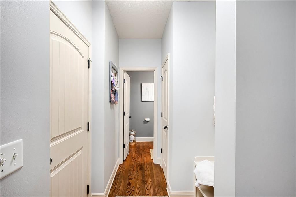 1813 Park Ridge Circle — photo 18