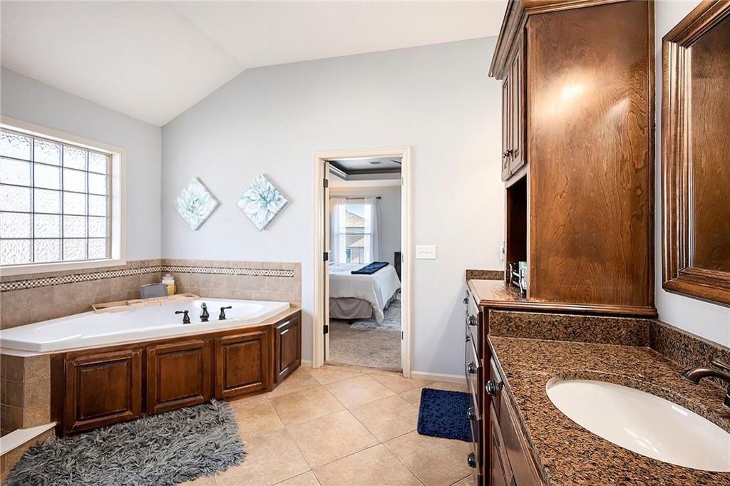 1813 Park Ridge Circle — photo 23