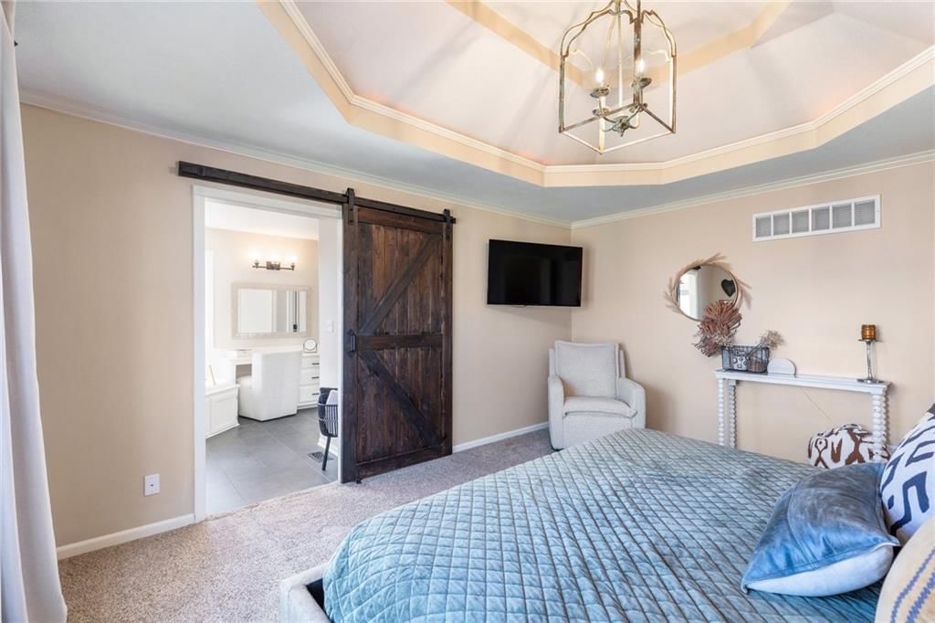 409 Meadowbrook Drive — photo 17