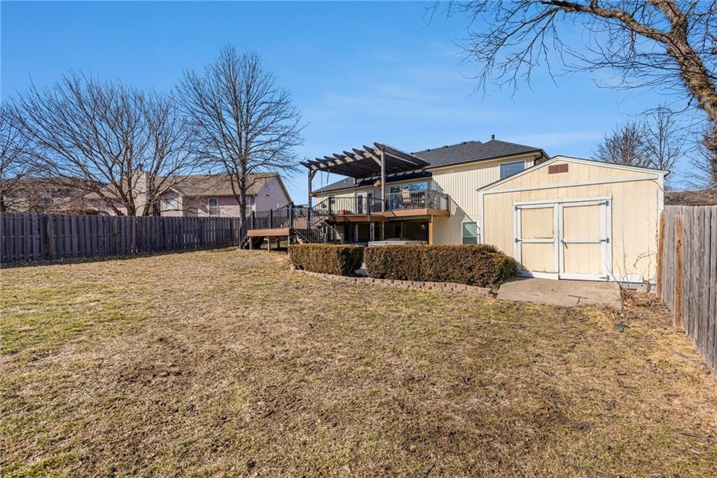 409 Meadowbrook Drive — photo 36
