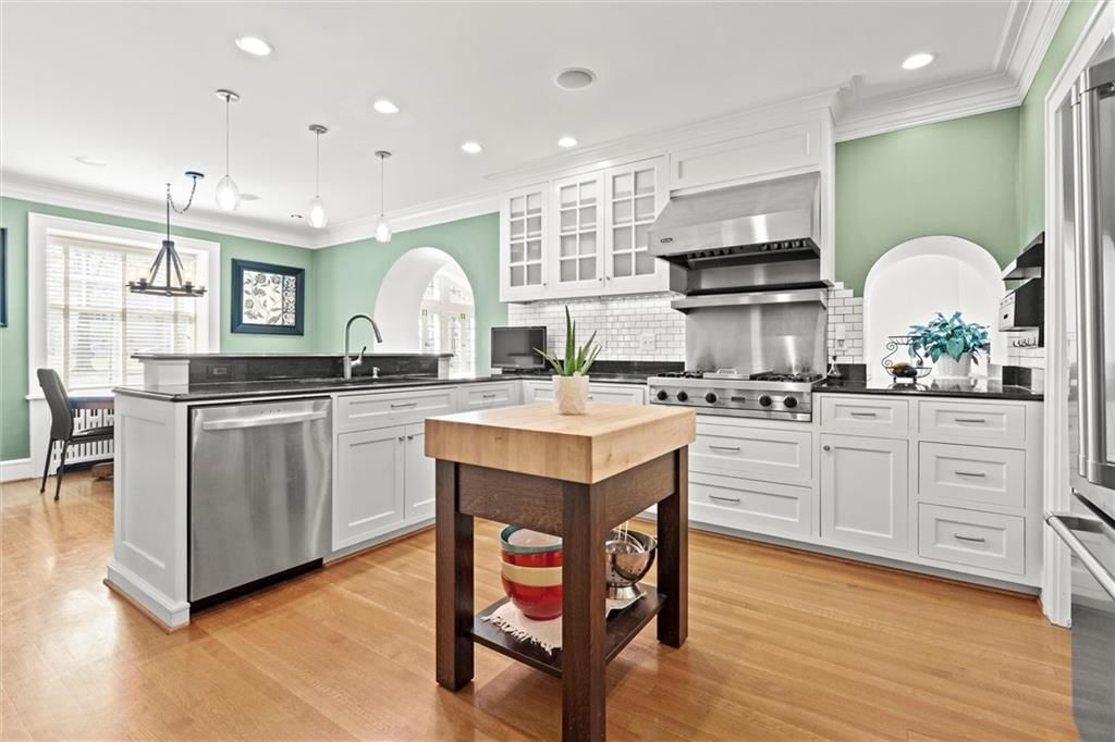 414 W Meyer Boulevard — photo 21