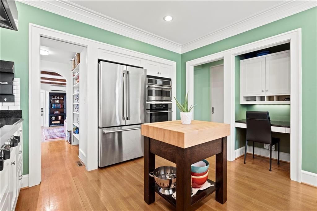 414 W Meyer Boulevard — photo 23