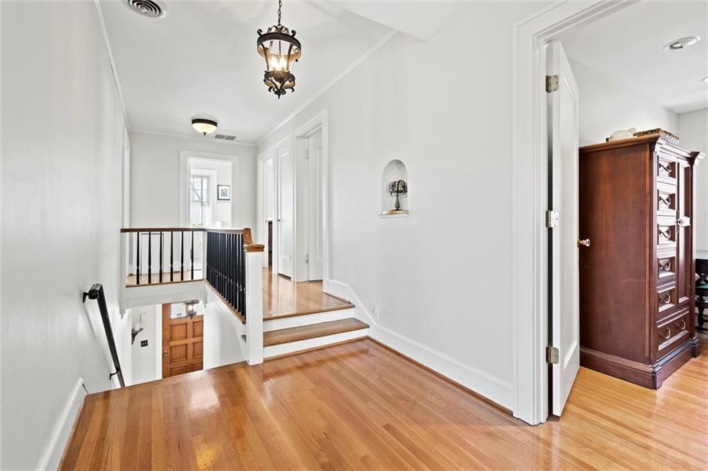 414 W Meyer Boulevard — photo 30