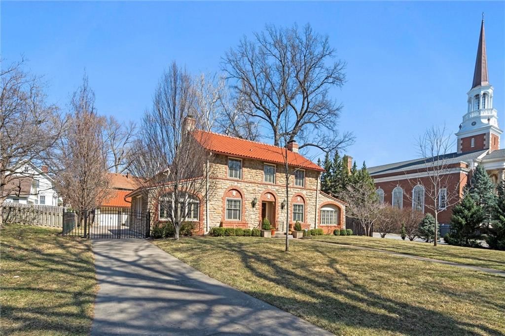 414 W Meyer Boulevard — photo 4