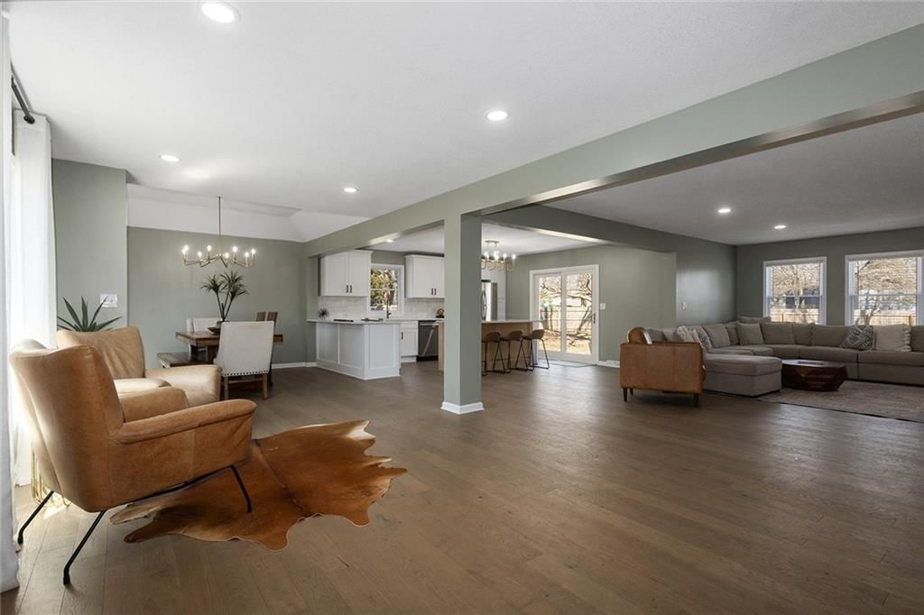 10303 BENSON Street — photo 2