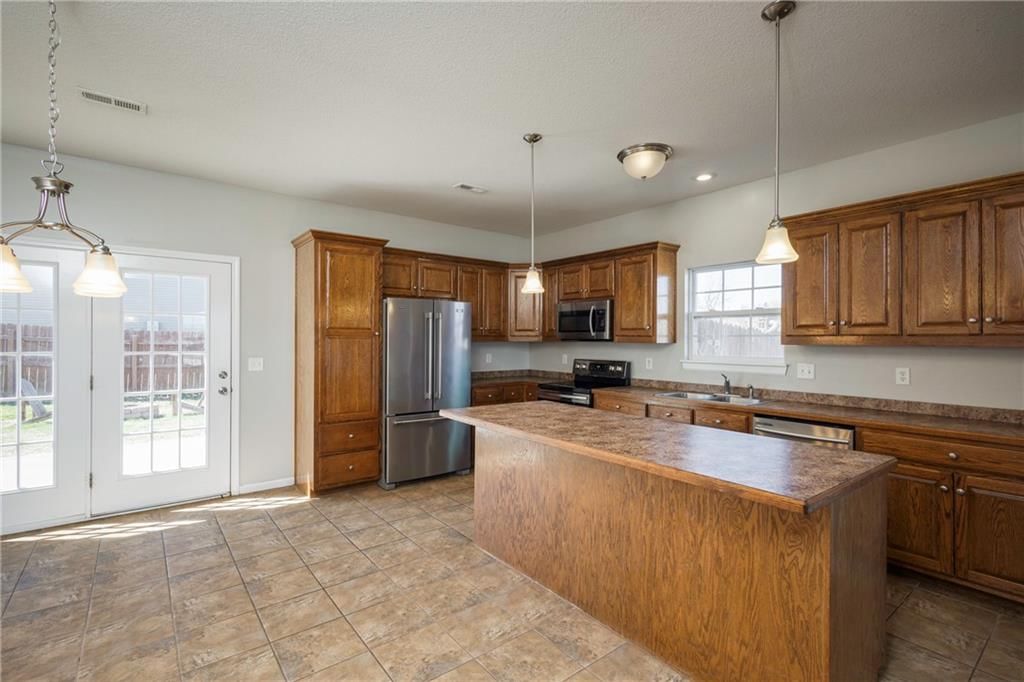 1222 Cypress Court — photo 12