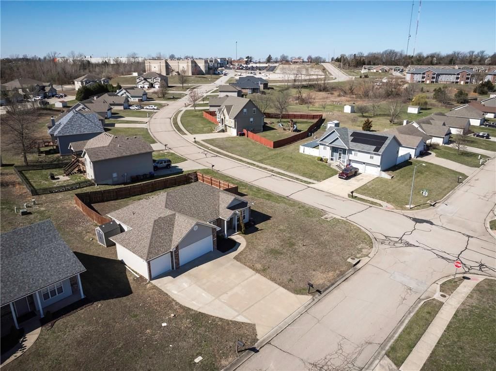 1222 Cypress Court — photo 30