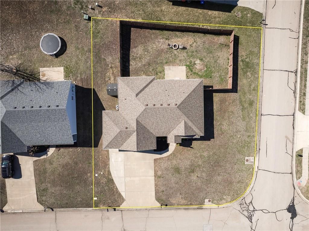 1222 Cypress Court — photo 34