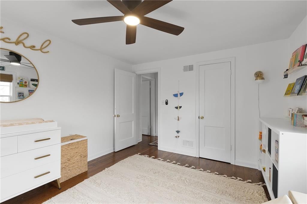 428 E 65th Terrace — photo 19
