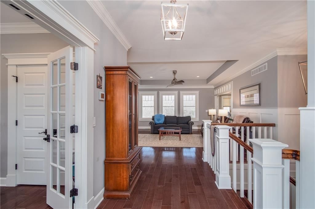 120 Sylvan Street — photo 5