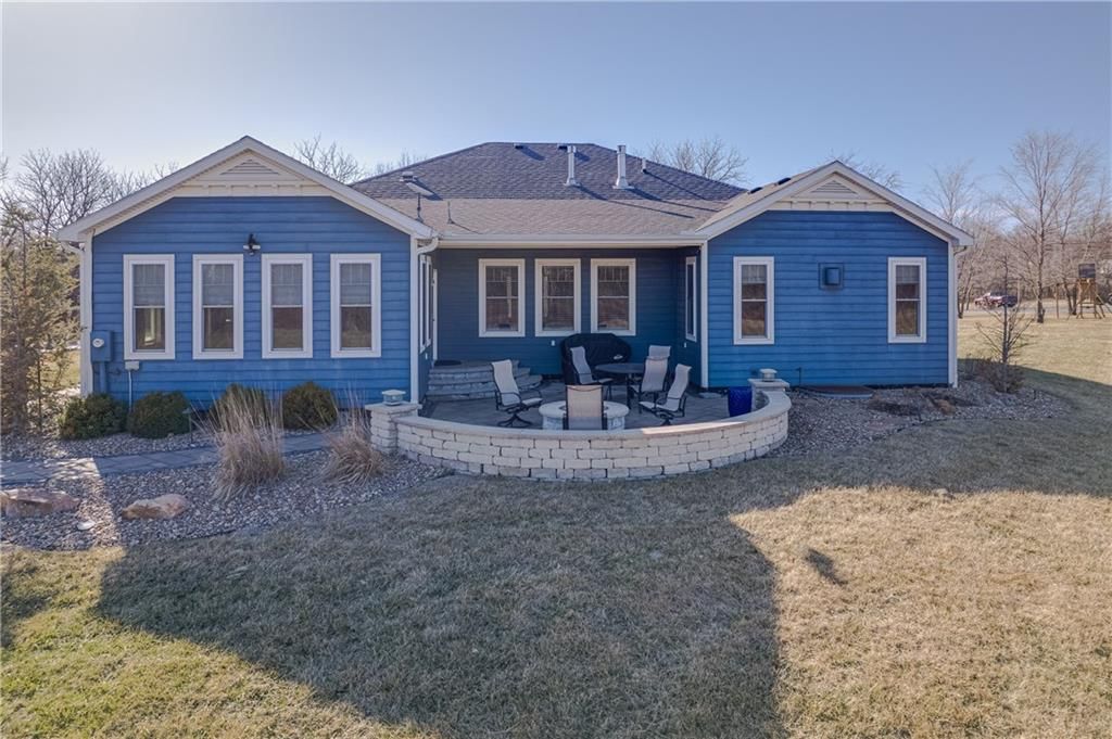 120 Sylvan Street — photo 42