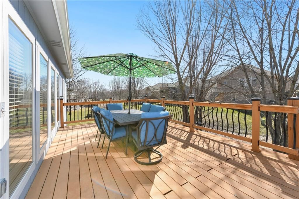805 Merion Street — photo 45