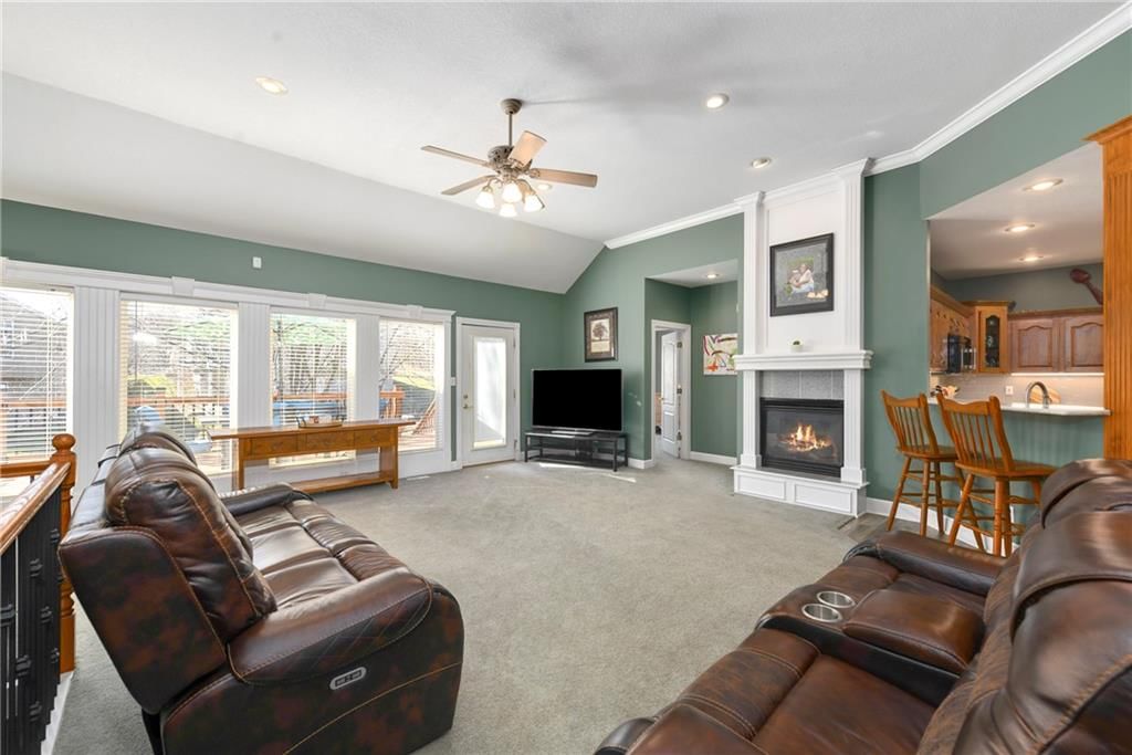 805 Merion Street — photo 10
