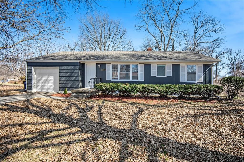 11815 Oakley Avenue — photo 27