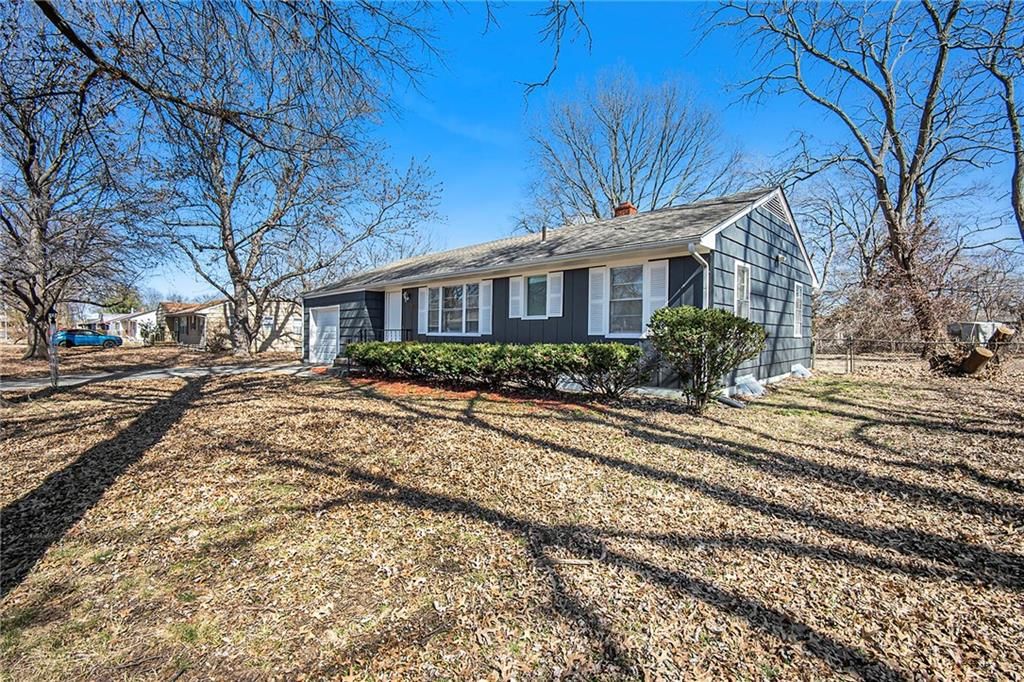 11815 Oakley Avenue — photo 31