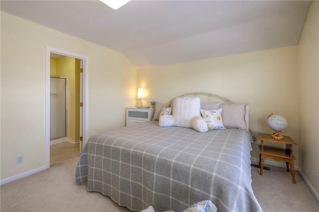14204 W 124th Street — photo 34