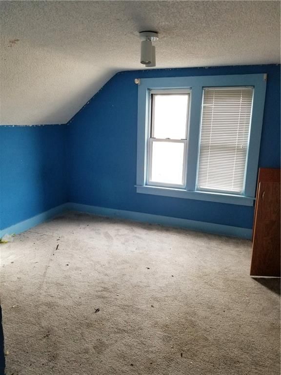 102 W 1 Street — photo 5