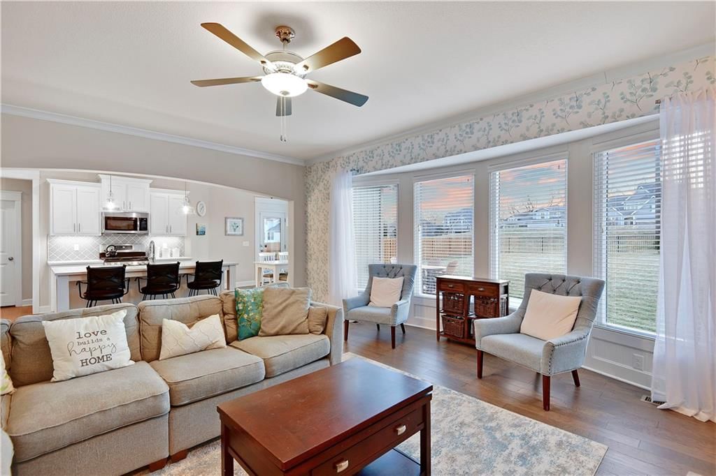 10722 S Race Street — photo 15