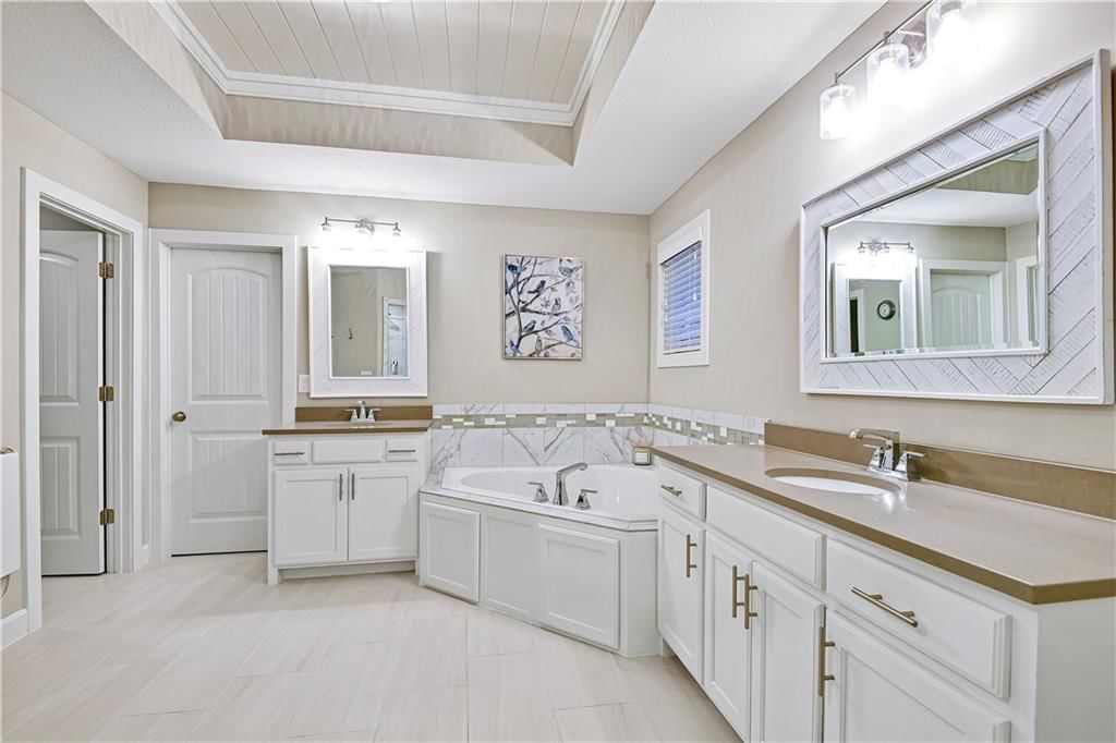 10722 S Race Street — photo 28