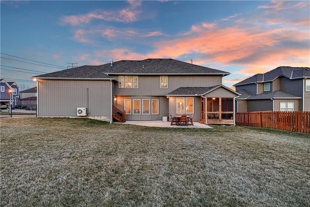 10722 S Race Street — photo 43