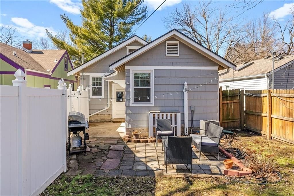 7603 Jefferson Street — photo 16