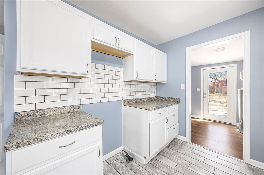 1825 Askew Avenue — photo 8