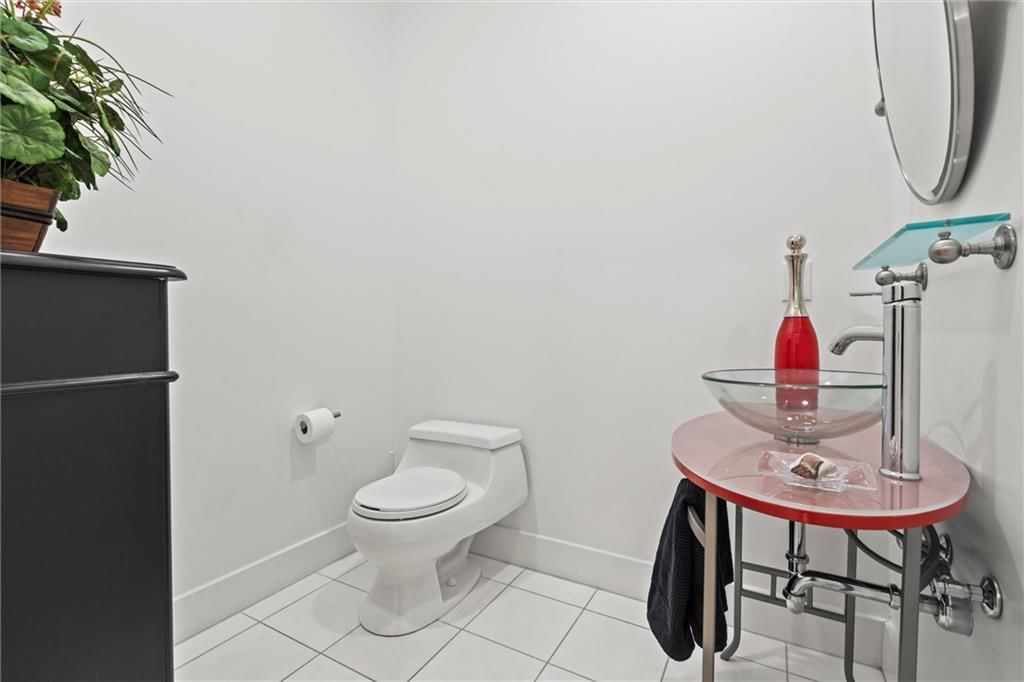 709 NW Cedar Creek Lane — photo 24