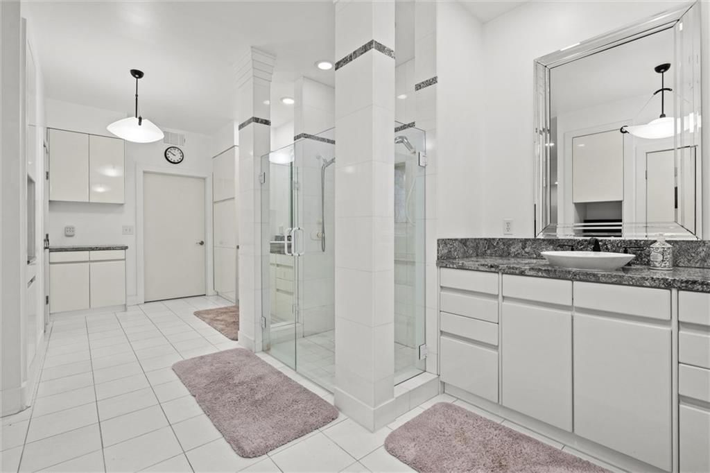 709 NW Cedar Creek Lane — photo 35