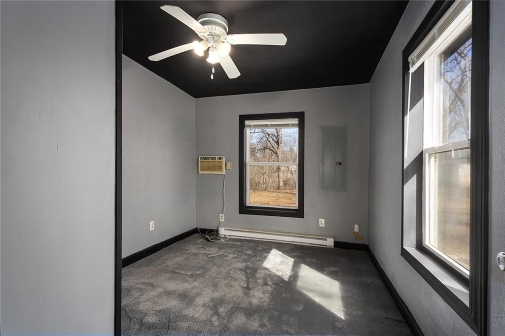 1075 SW 25th Road — photo 17