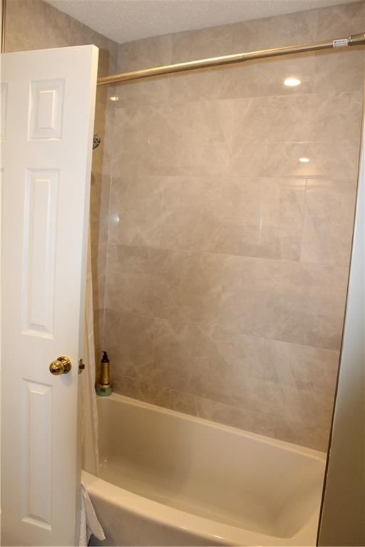 11053 W 98th Street — photo 13