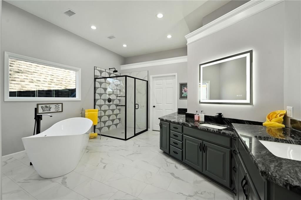 12641 W 82nd Street — photo 32