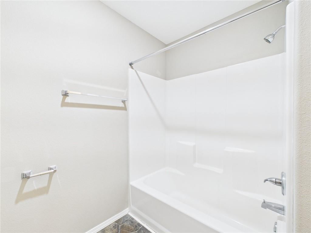 1111 E 6th Street — photo 22