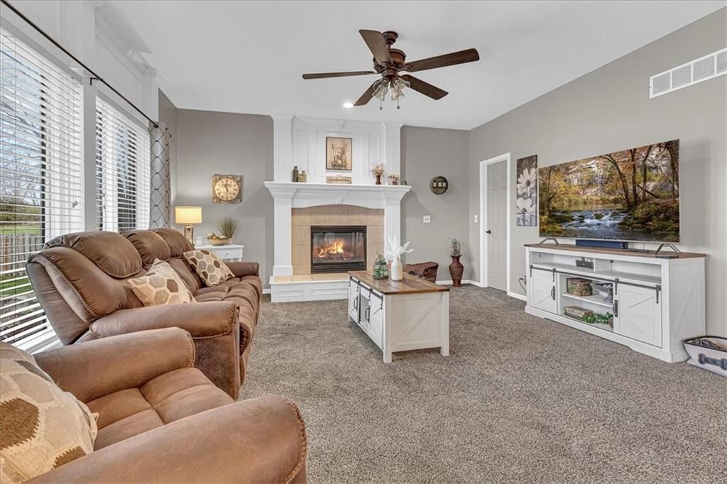 1104 Colony Drive — photo 11