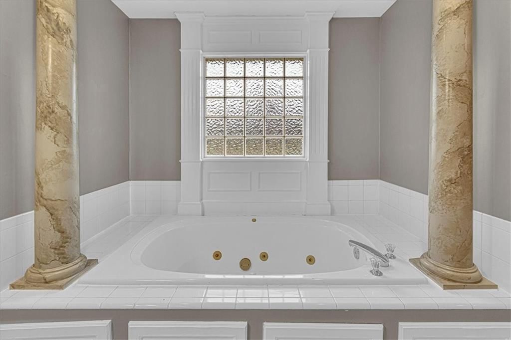 1104 Colony Drive — photo 27