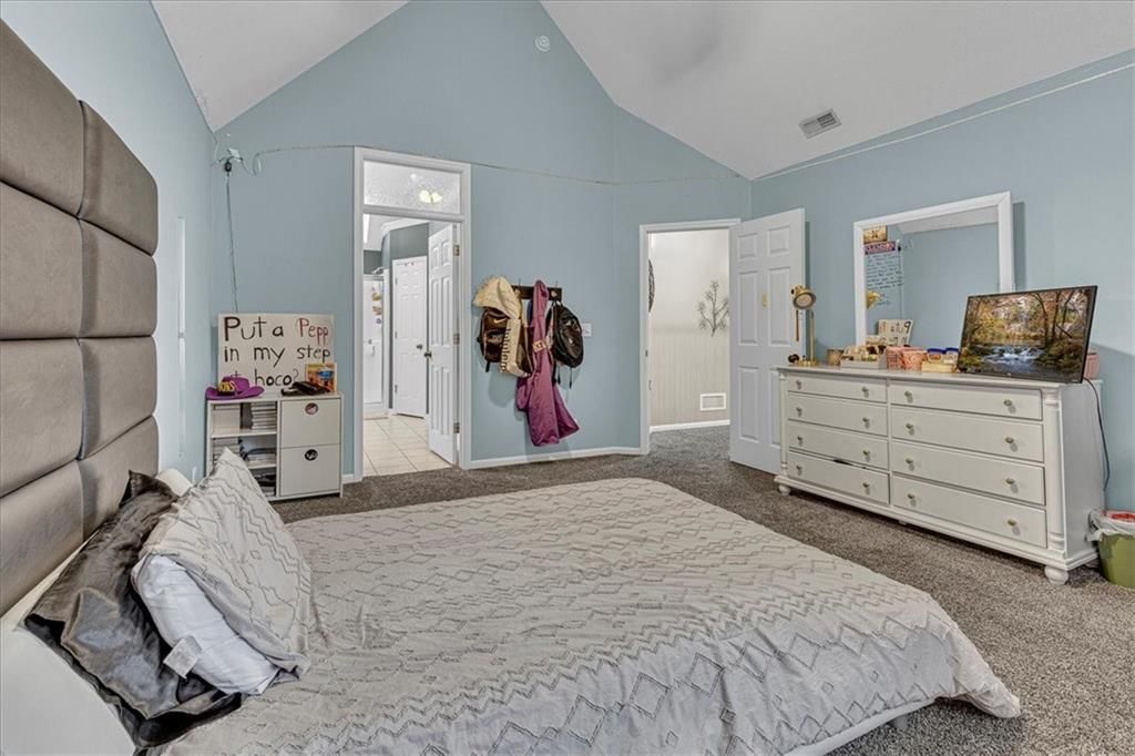 1104 Colony Drive — photo 37