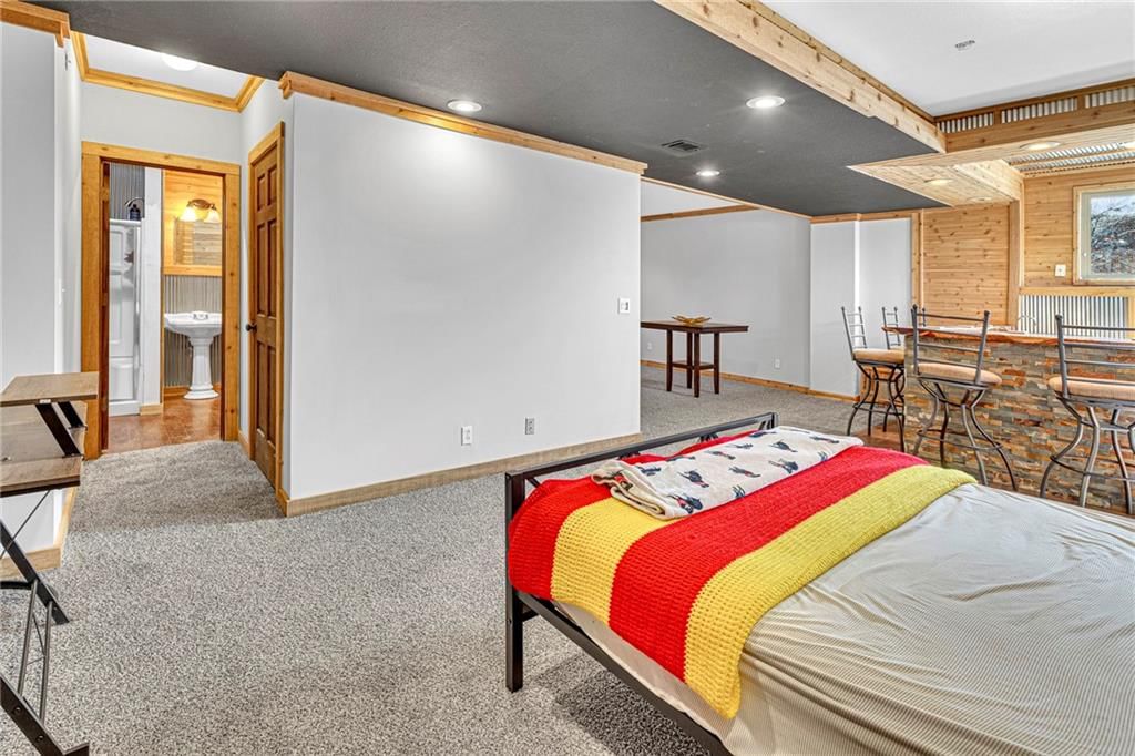 1104 Colony Drive — photo 45