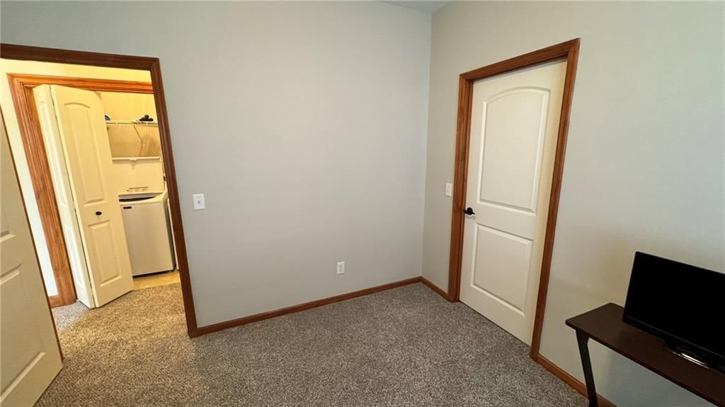 108 N Carriage Meadows Trail — photo 24