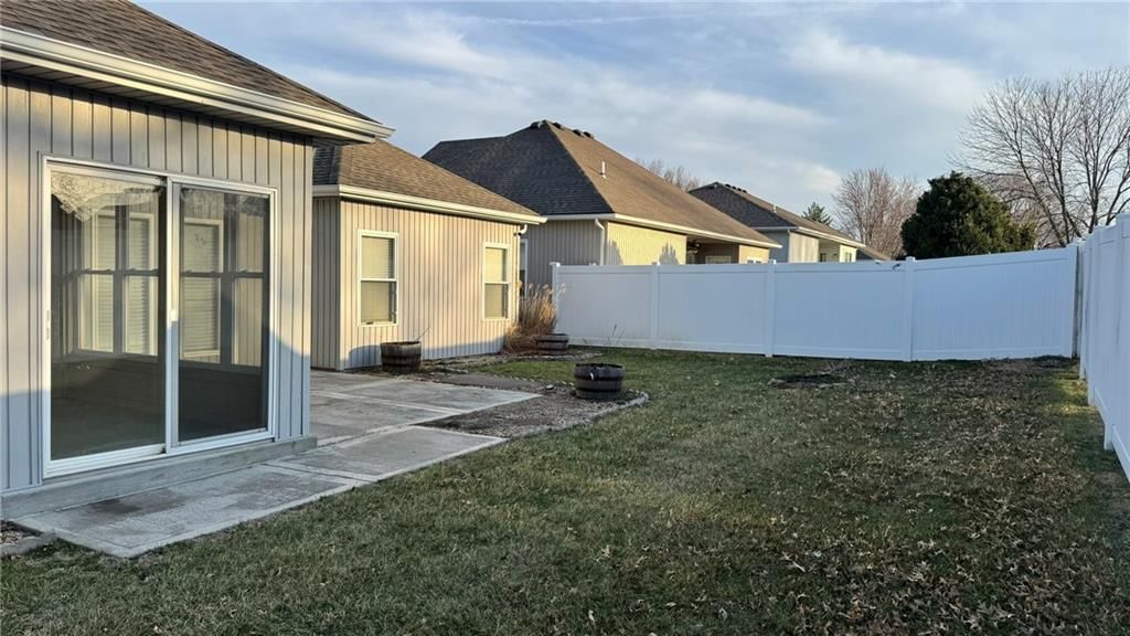 108 N Carriage Meadows Trail — photo 34