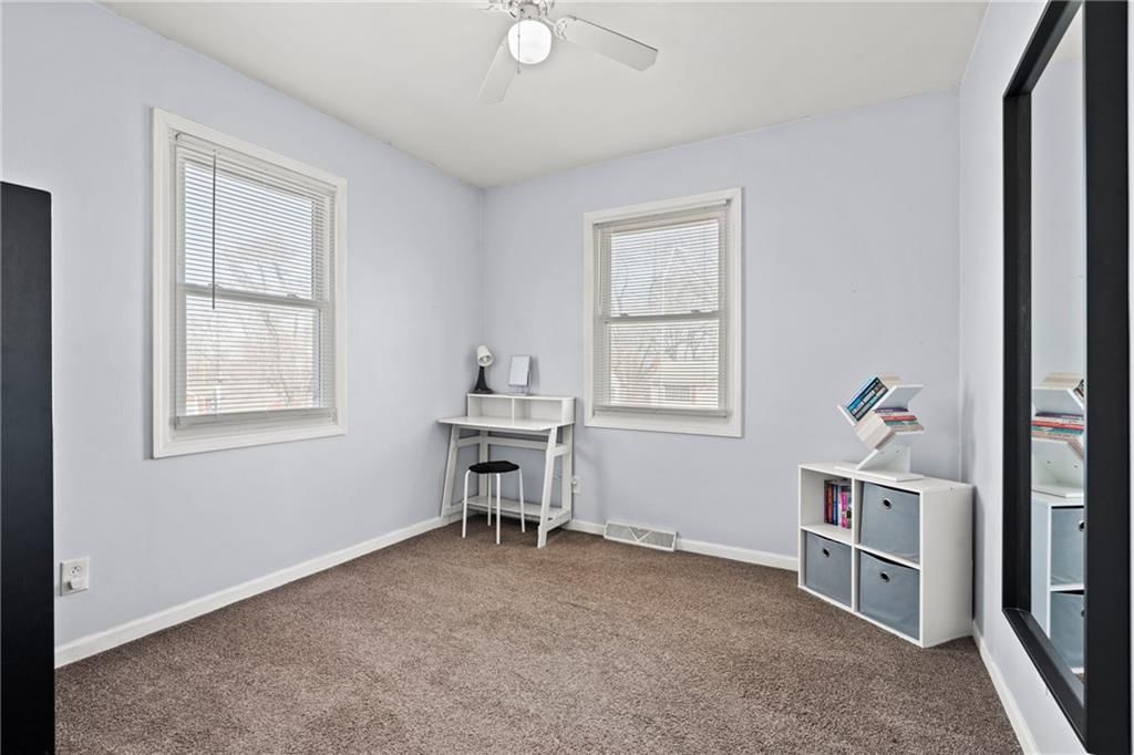 4922 N Potter Avenue — photo 23