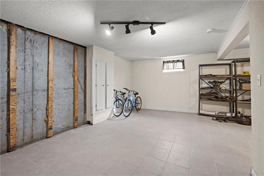 4922 N Potter Avenue — photo 25
