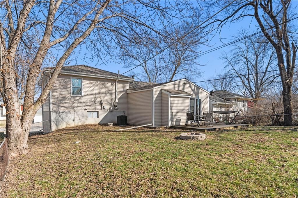 4922 N Potter Avenue — photo 29