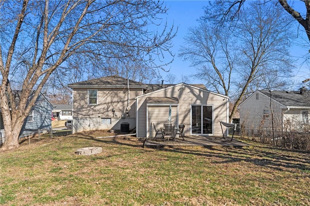 4922 N Potter Avenue — photo 30