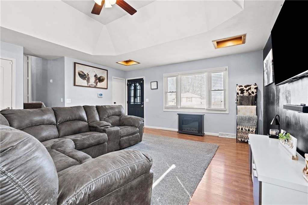 4922 N Potter Avenue — photo 4