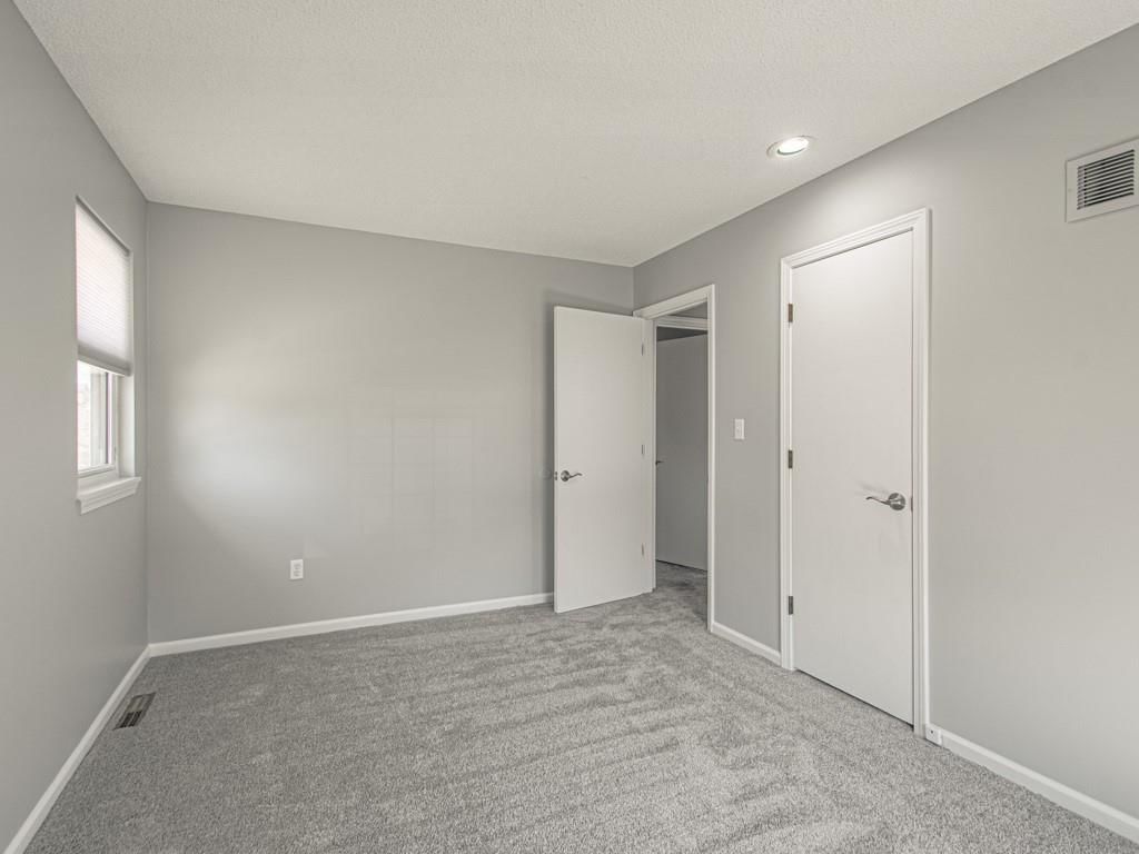 2601 NW London Drive — photo 20