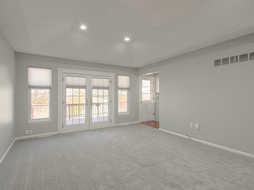 2601 NW London Drive — photo 6
