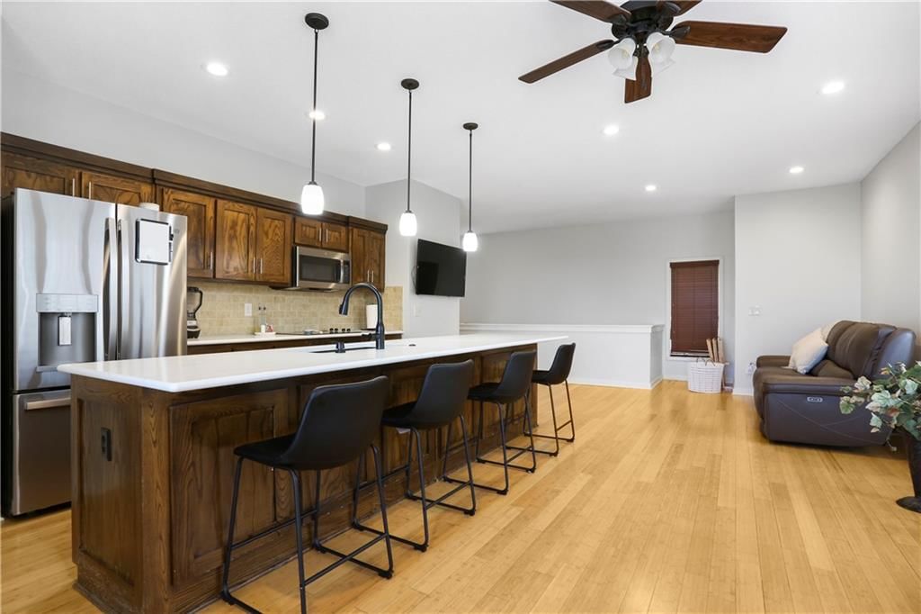 3815 S MINNIE Street — photo 5