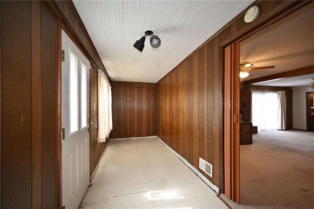 400 1st Street — photo 3