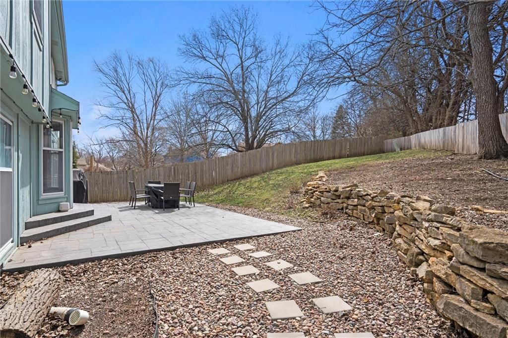 17615 W 113th Terrace — photo 32