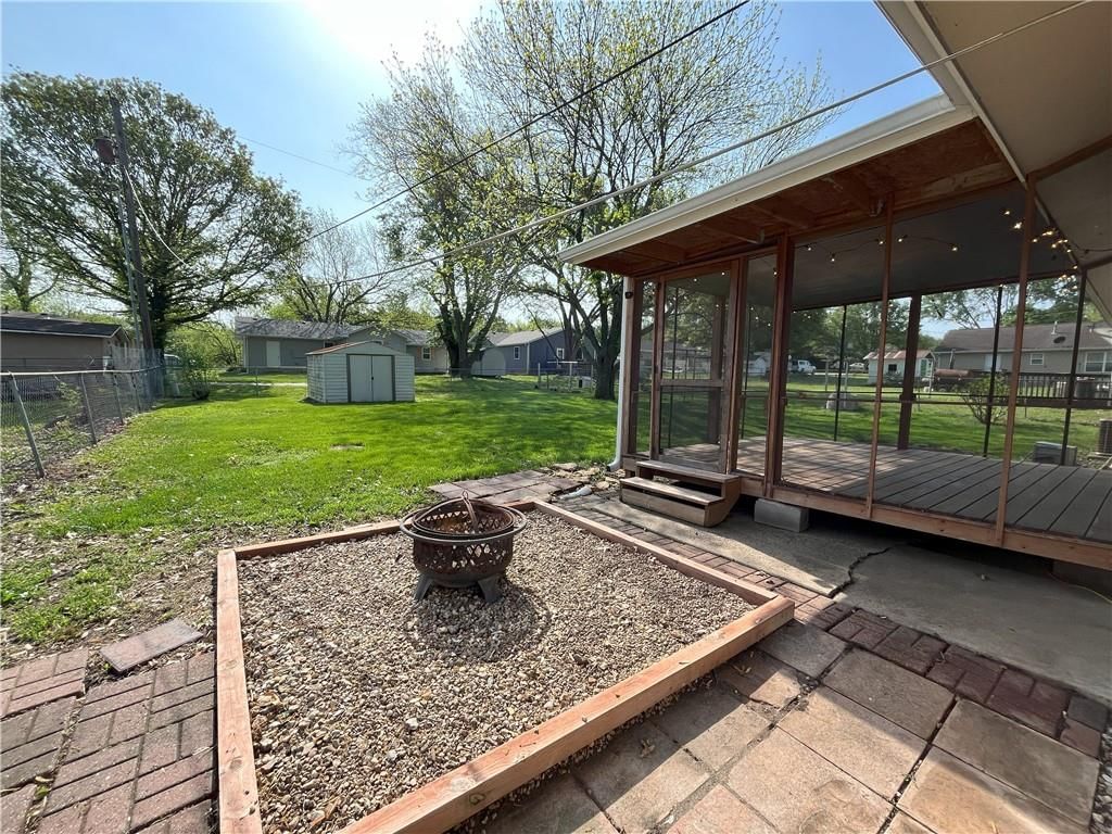 1813 Richards Road — photo 5